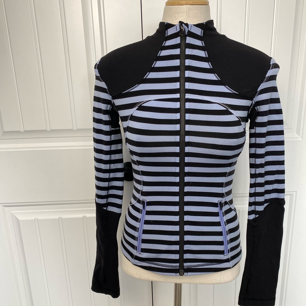 Lululemon Forme Jacket - Picture 4 of 12
